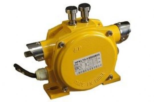 点击查看详细信息<br>标题：SL-3双向拉绳开关 阅读次数：1589