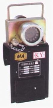 点击查看详细信息<br>标题：DKY-4.8L矿用机车红尾灯 阅读次数：2740